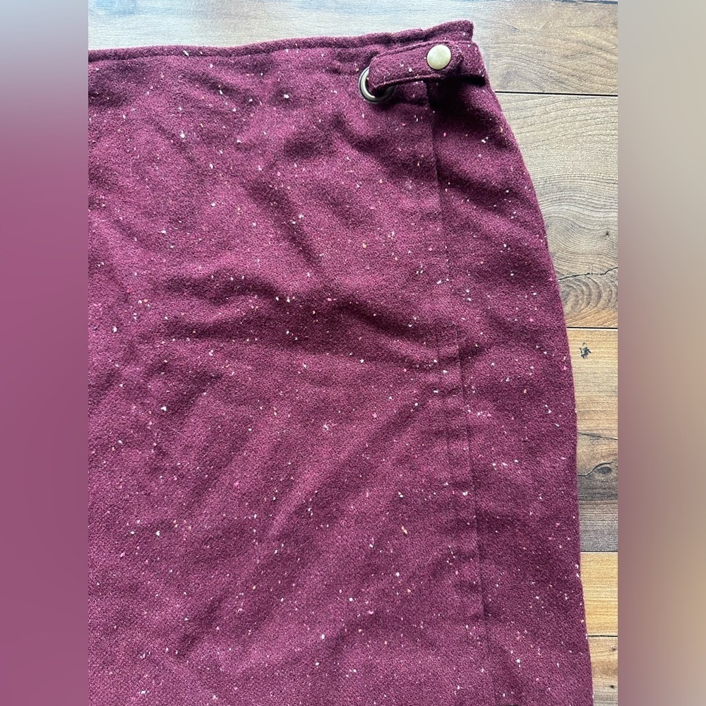 Banana Republic Wool Blend Burgundy Skirt 6 Preppy Fall Chic - Picture 2 of 5